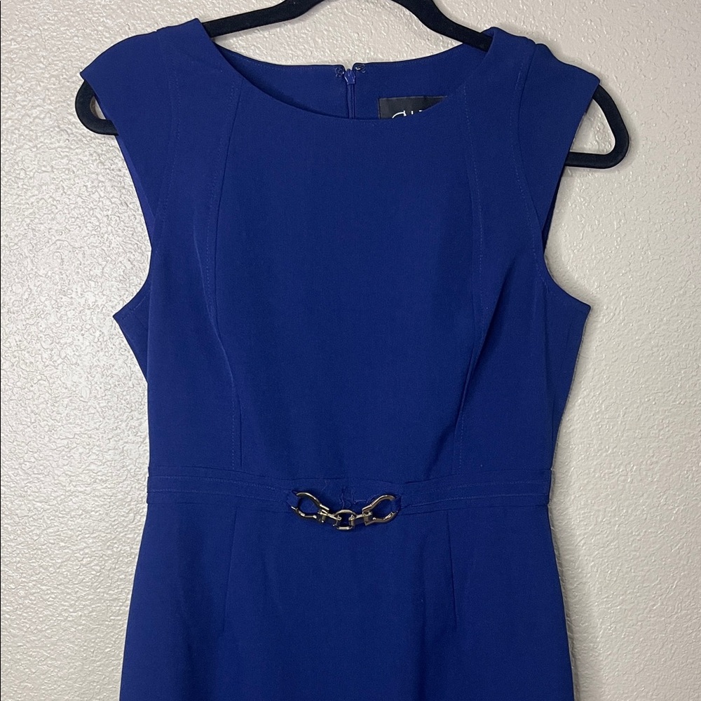 Chic Royal Blue Midi Dress with Chain Accent